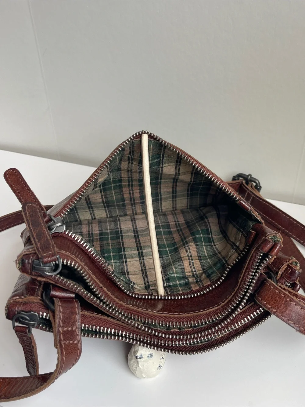 Wild West Los Angeles Genuine Leather Crossbody Bag